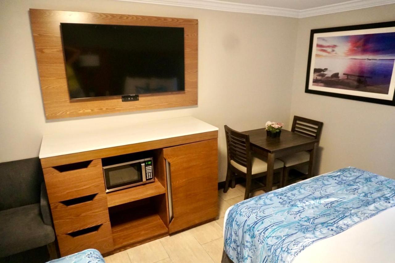 Coastal Sands Inn Уайлдууд Екстериор снимка