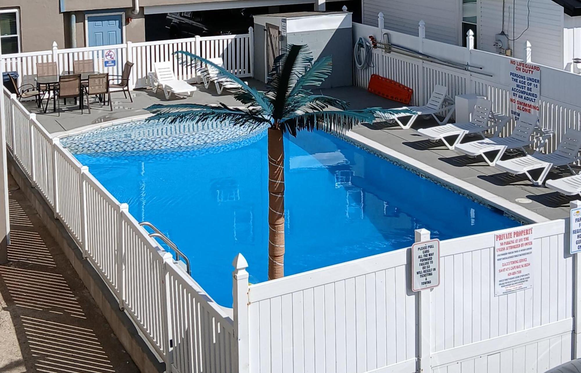 Coastal Sands Inn Уайлдууд Екстериор снимка